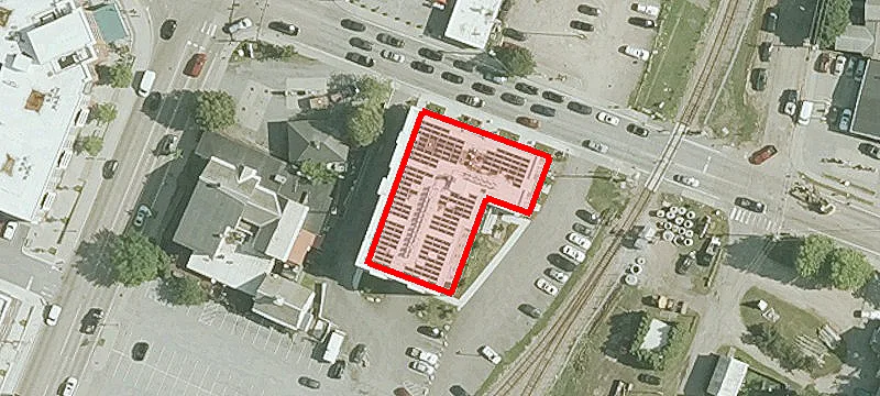 3 Maple St