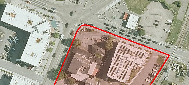 1 Maple St