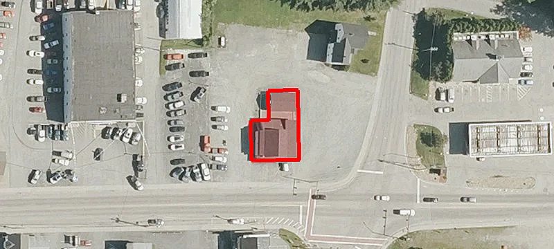 487 Main St