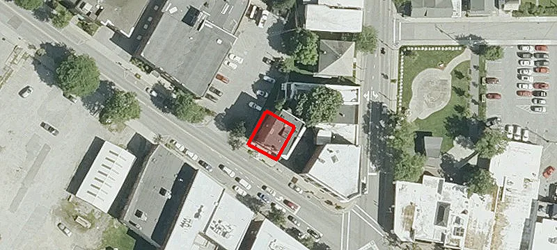 332 Main St