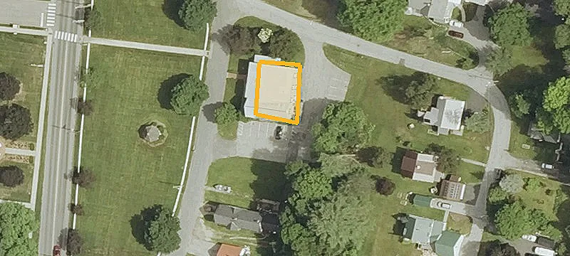 63 Cres Ave