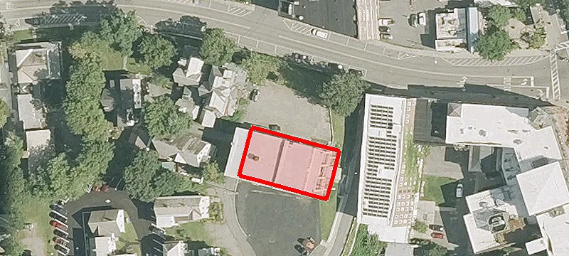 11 Grn St