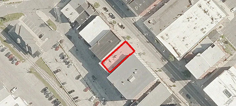 172 Main St