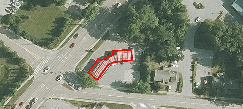2 Pinecrest Dr