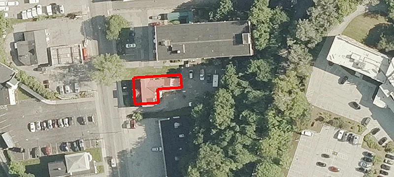 18 Main St