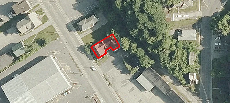 84 Main St