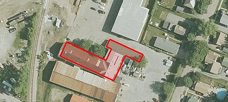 11 Maple St
