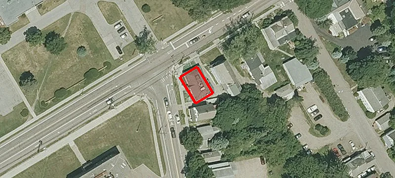207 Colchester Ave