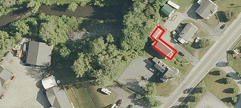 285 Main St