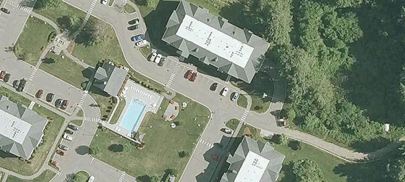 401 Autumn Pond Way