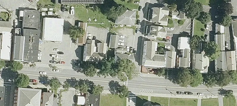 550 Main St