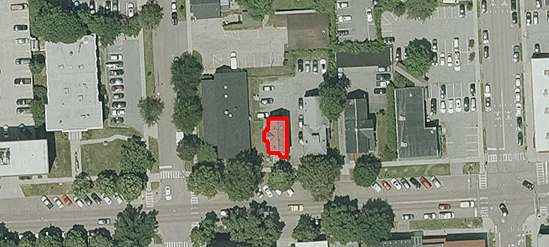 72 Main St