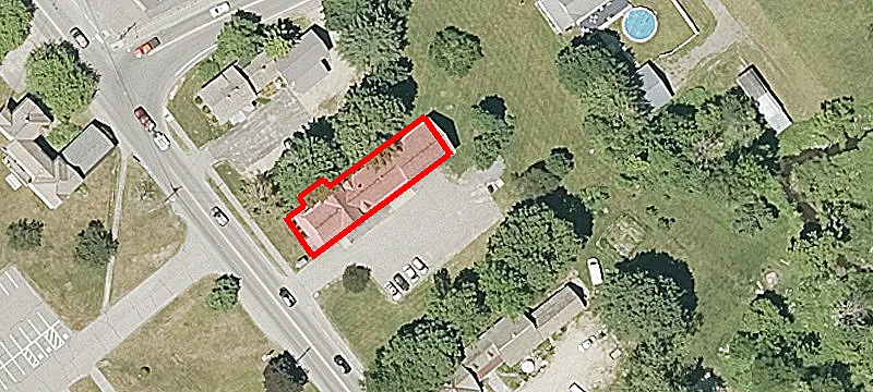145 Main St