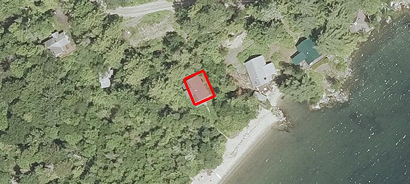 376 Old Cottage Ln