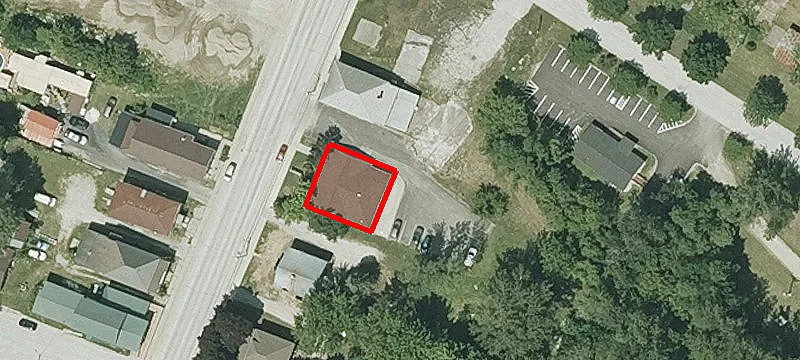 37 Main St
