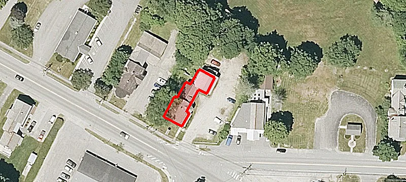 14 Main St