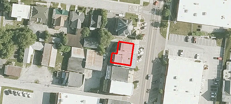 120 Main St