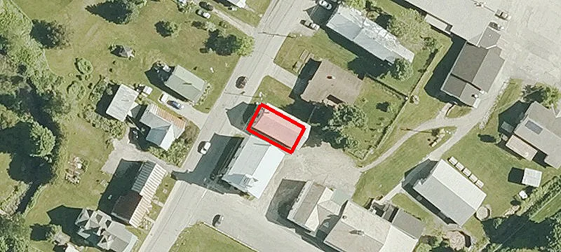 3216 Main St