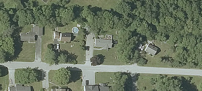 4746 Main St