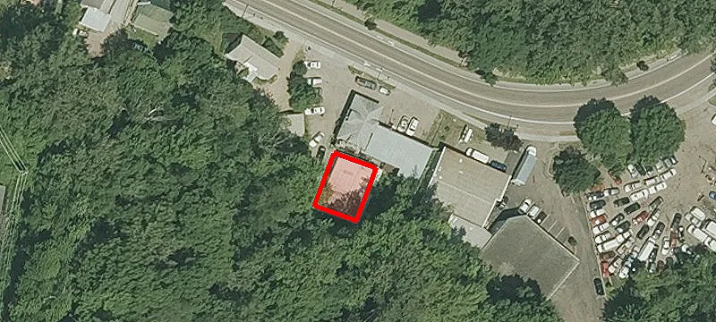 152 Riverside Ave