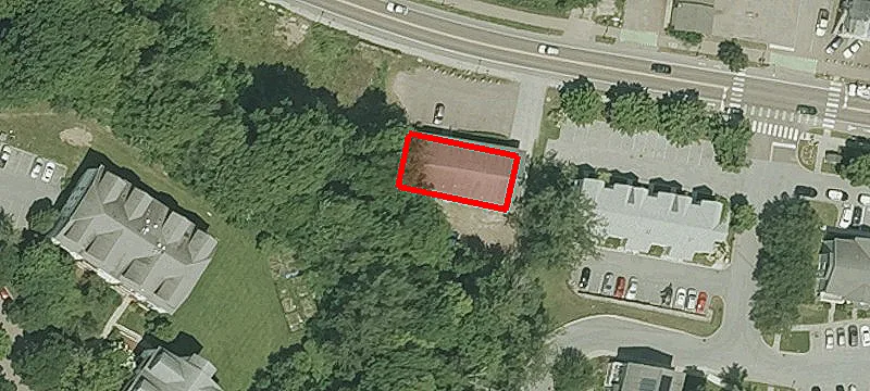 236 Riverside Ave