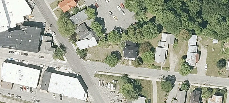 4 Randolph Ave