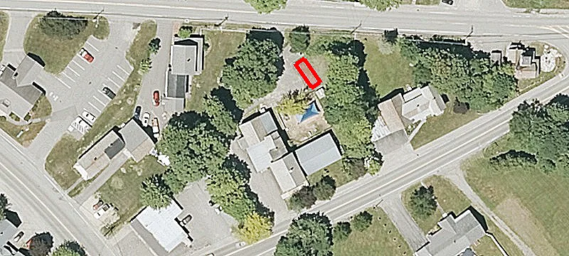 42 Maple St