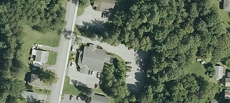 322 Dewey St