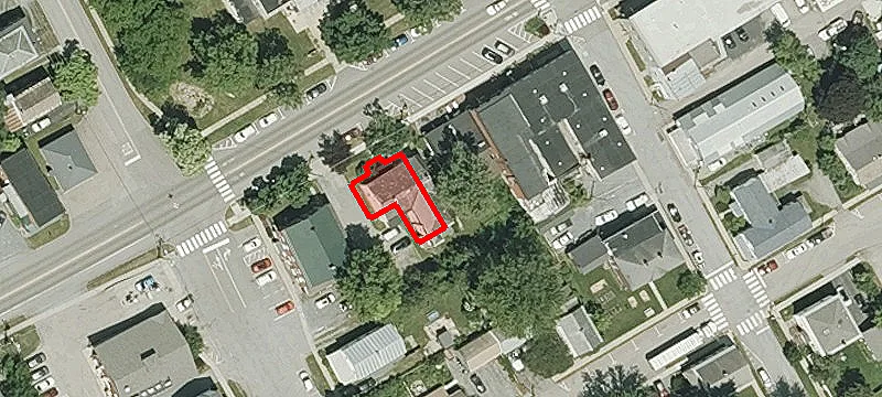 253 Main St
