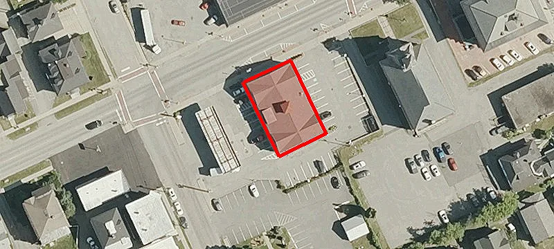 273 Main St