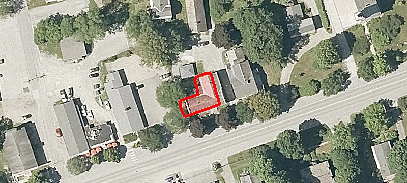 556 Main St