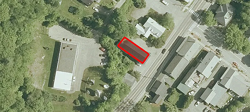 4412 Main St