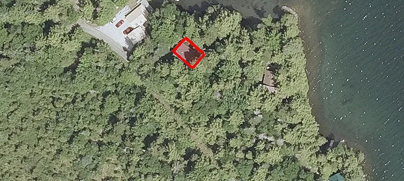 1176 Old Cottage Ln