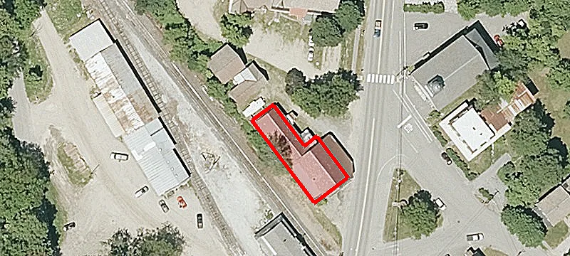 585 Depot St