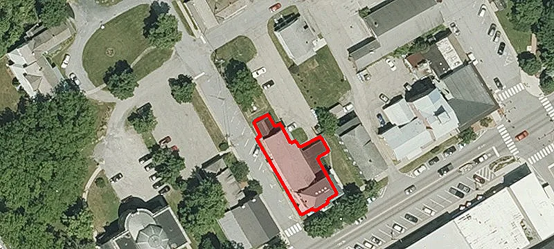 224 Main St