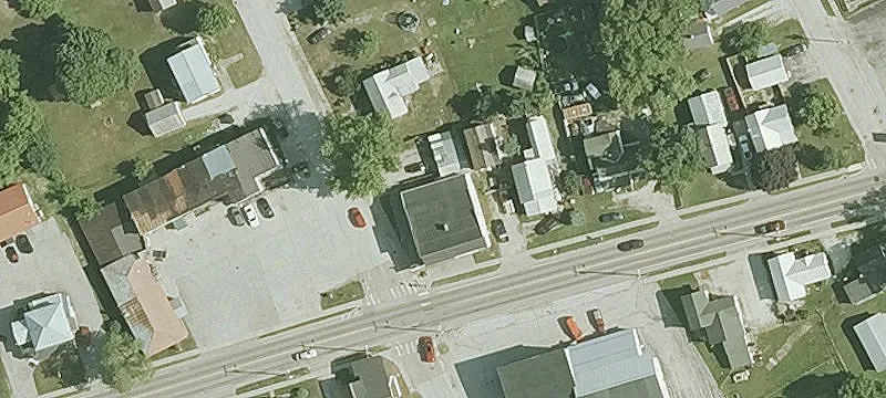 83 1st St