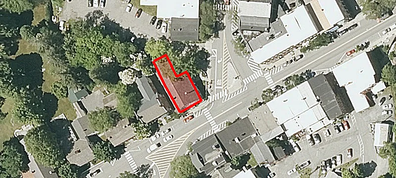 11 Central St