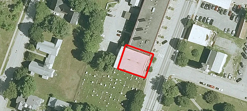 303 Main St