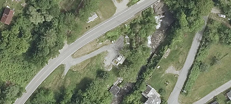 1913 Us Rte 5th S