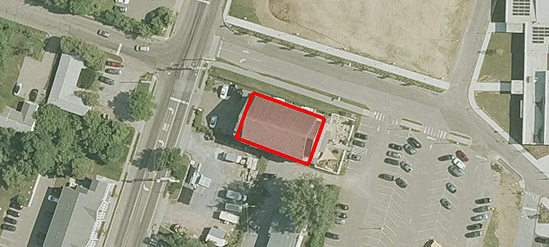405 Main St