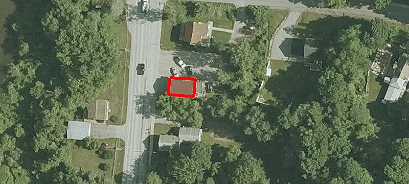 40 Riv St
