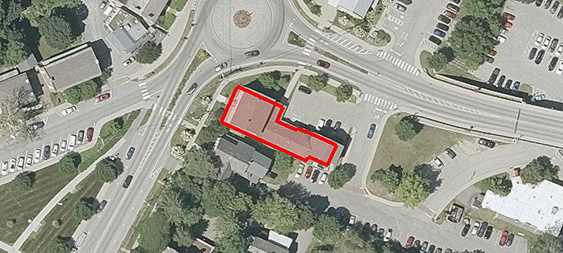 89 Main St
