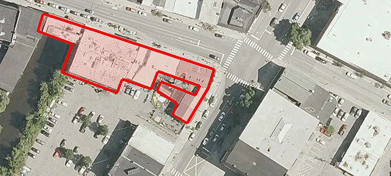 72 Main St