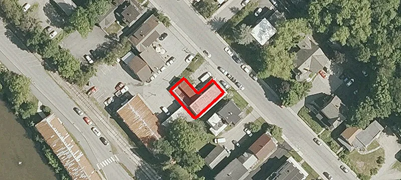 89 Barre St