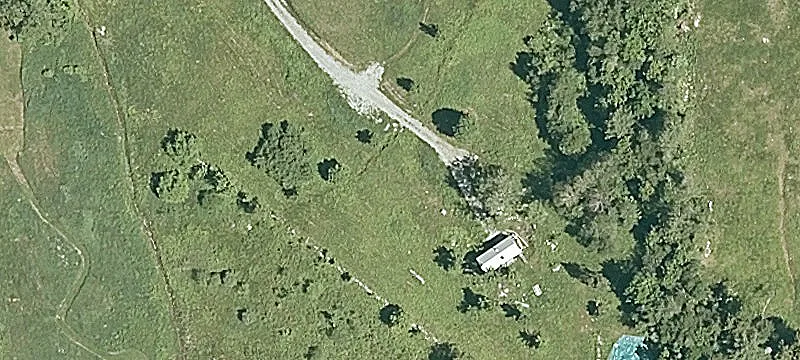 899 Maple Hl Rd