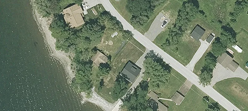 490 Lakewood Dr