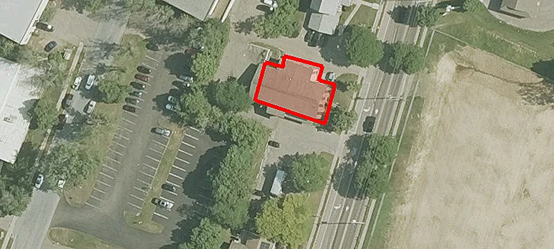 476 Main St