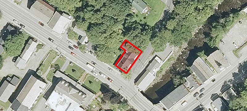 7 Main St