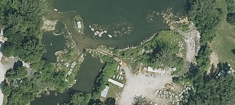 837 Quarry Rd