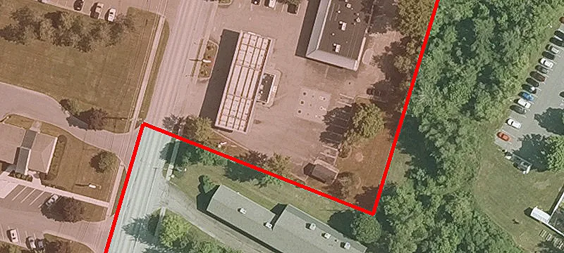 178 Rte 7th S
